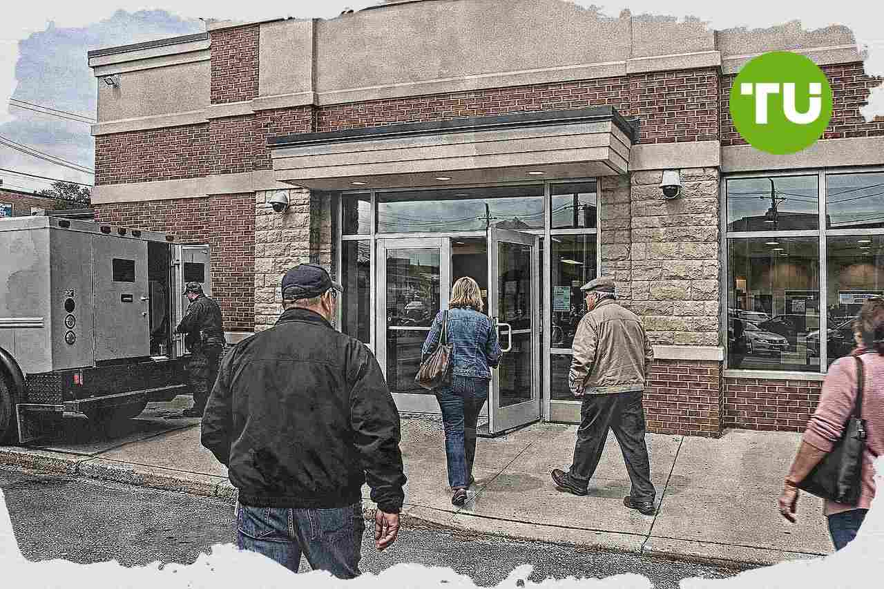 Customers Bancorp ratings affirmed as KBRA lifts outlook to positive