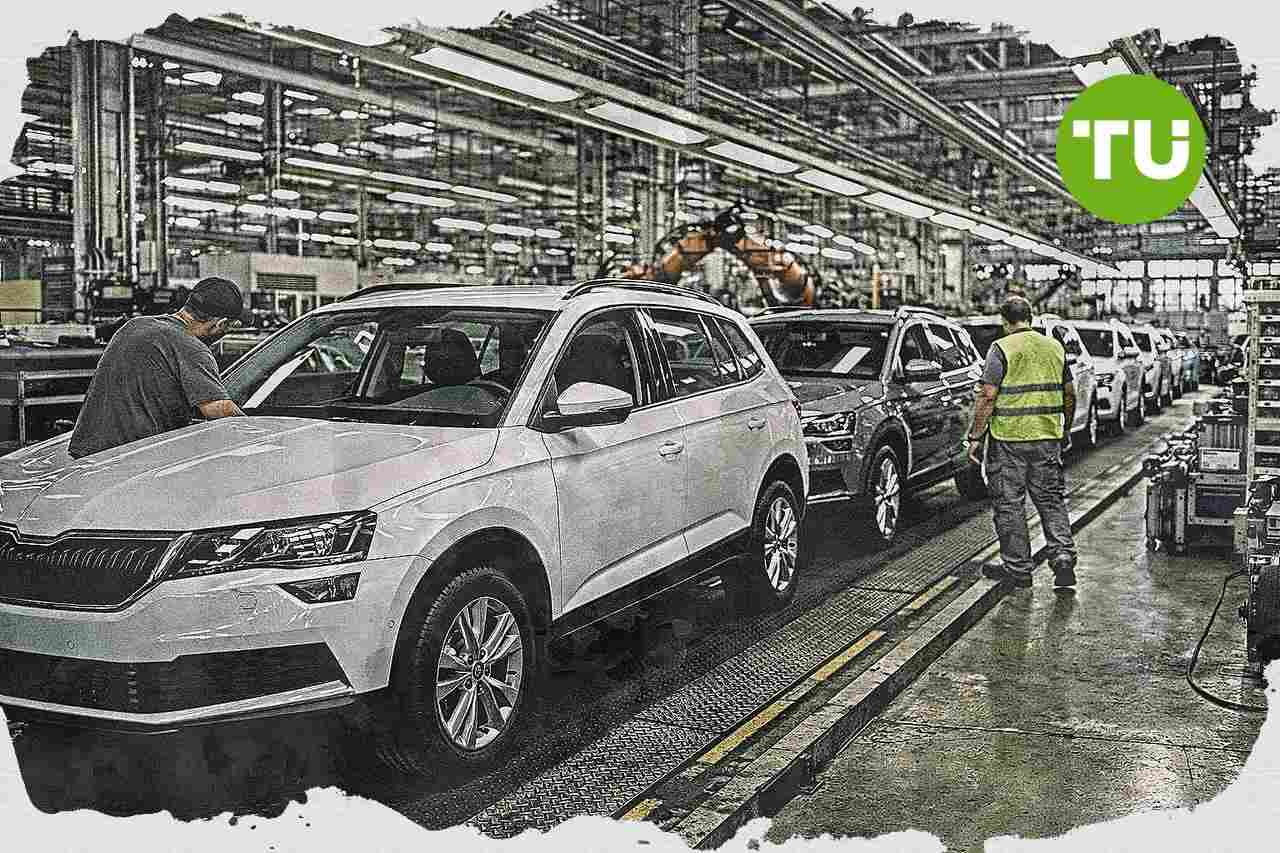 Škoda Auto odmítá propouštění, navzdory škrtům ve Volkswagenu drží vytížené a ziskové závody