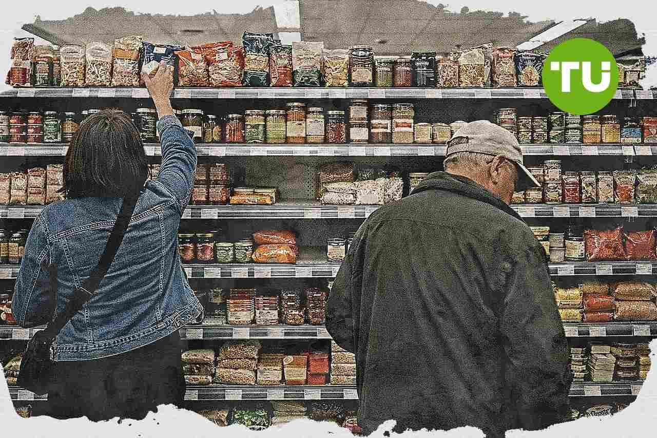 PASOK intensifica la presión sobre el control de precios en supermercados en Grecia