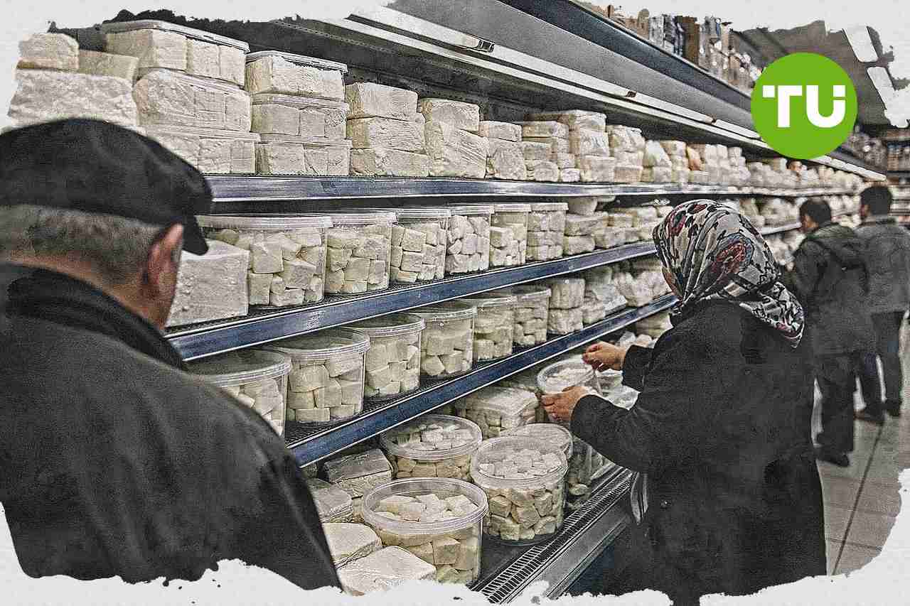 La feta griega afronta riesgo comercial por imitaciones turcas y falta de respuesta pública