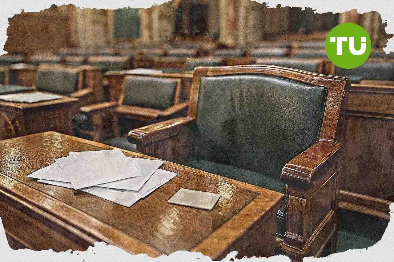 Tisza Párt képviselői cikluskorlátozása jogértelmezési kockázatokat vet fel