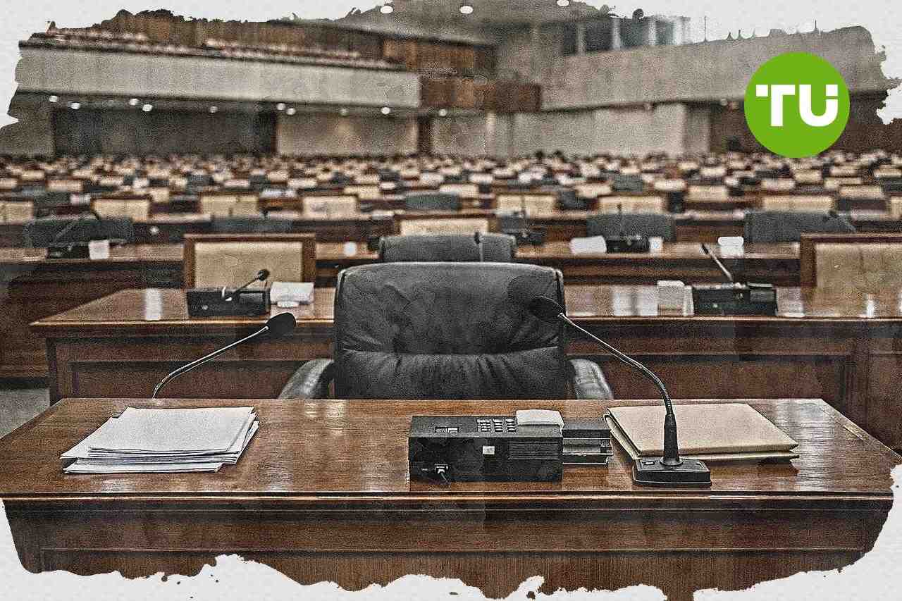 Revisi UU Pemilu Indonesia tersendat di tengah kritik atas mandeknya pembaruan regulasi