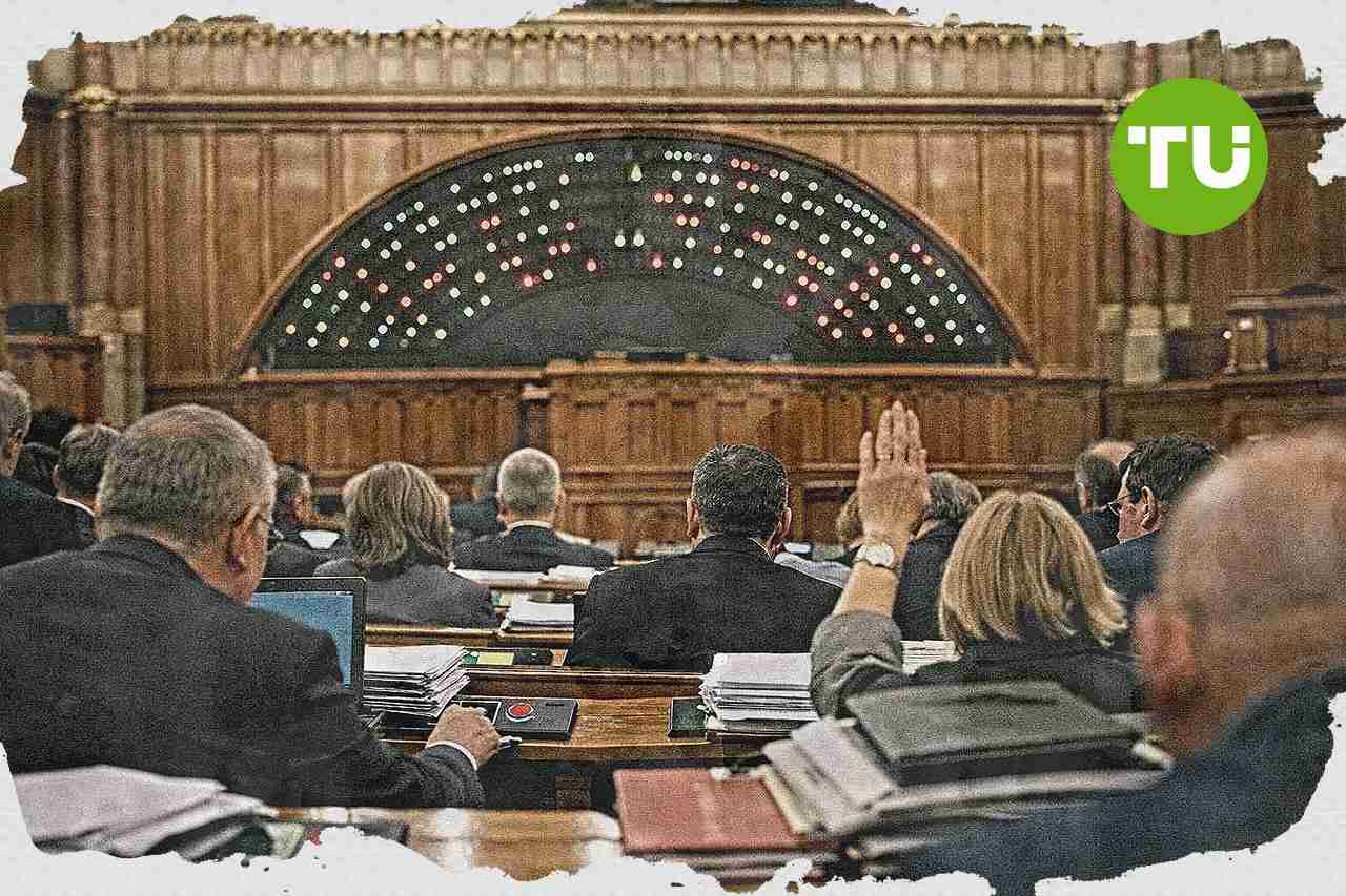 Magyar parlament jövő héten tárgyalja az alaptörvény 17. módosítását