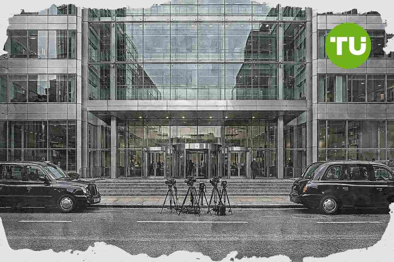 DCC founder opposes takeover bid for energy group