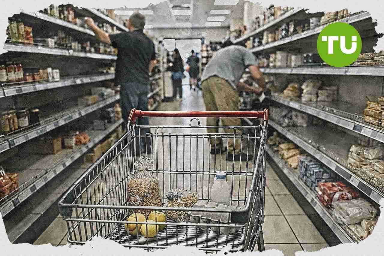Androulakis intensifica la presión sobre el gobierno por la inflación en Grecia
