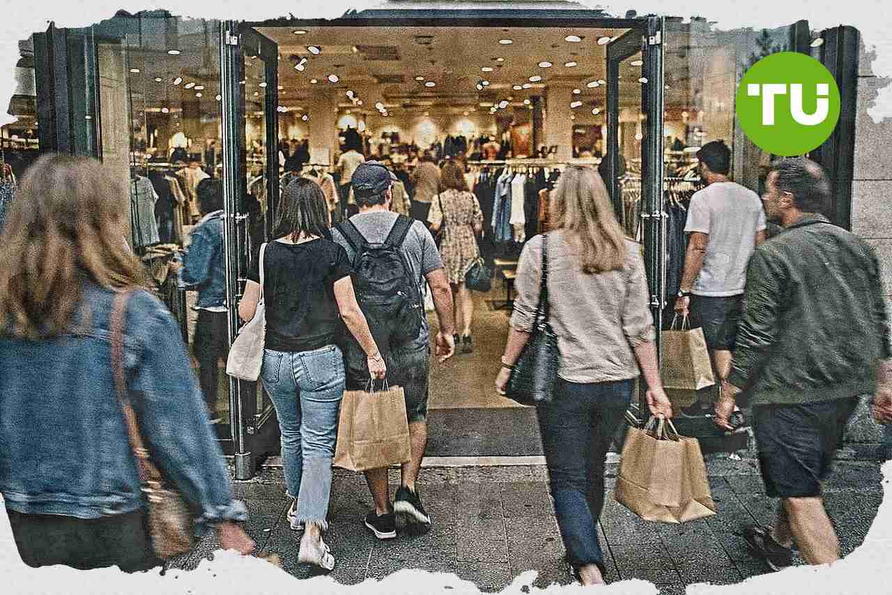 Grecia inicia rebajas de verano con expectativa de impulso al comercio minorista