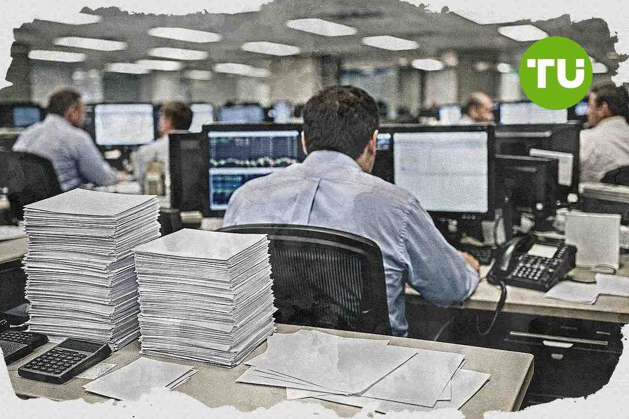 Spread BTp-Bund in lieve rialzo in avvio, rendimento del decennale sale al 3,83%