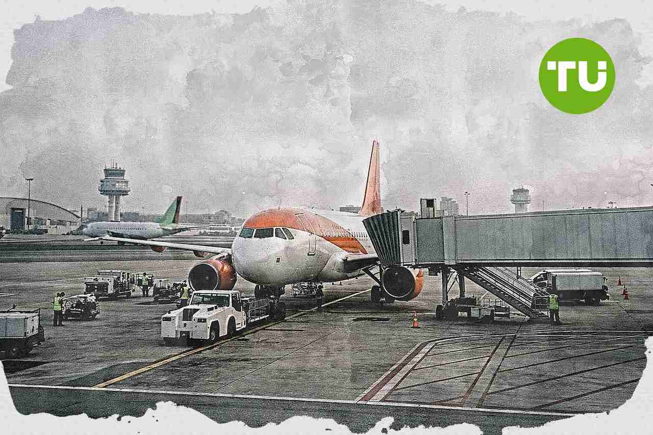 EasyJet enfrenta oferta de £5,7 mil milhões da Apollo com impacto no turismo em Portugal