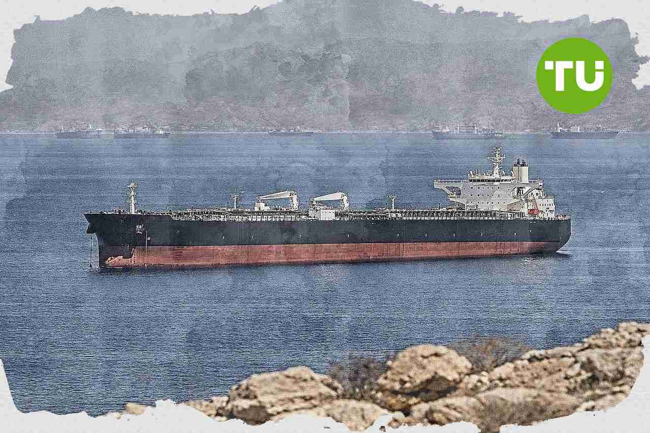U.S. threatens to run Strait of Hormuz as Iran clashes lift oil prices