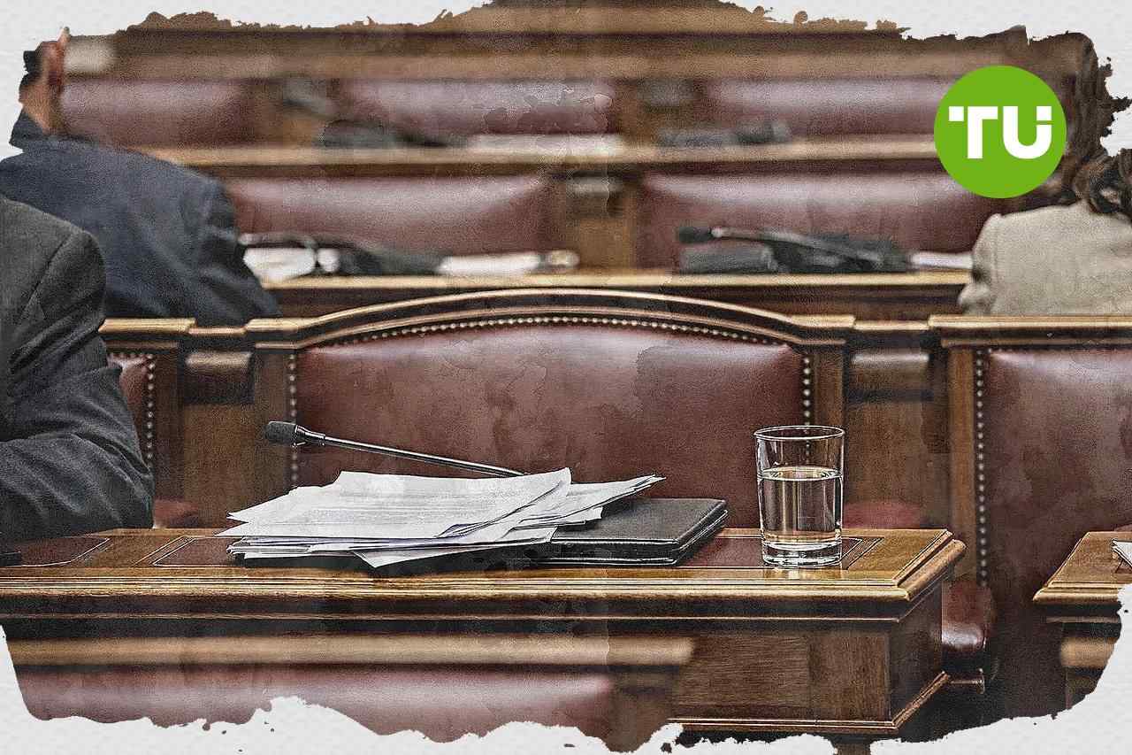 SYRIZA sufre otra baja parlamentaria tras la salida de Mamoulakis en Grecia