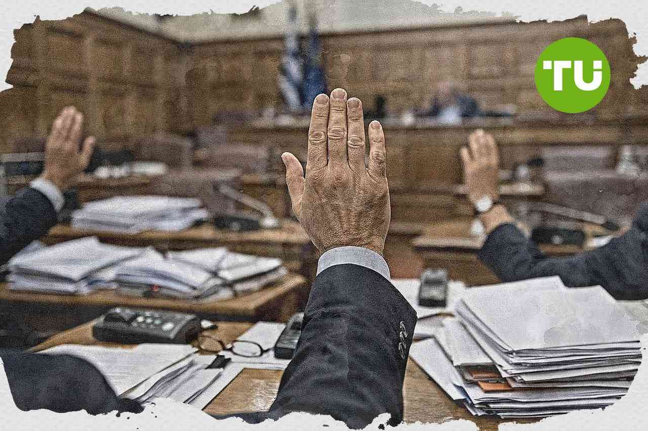 Η Επιτροπή Αναθεώρησης του Συντάγματος ολοκληρώνει την ψηφοφορία με στήριξη της Νέας Δημοκρατίας και επιφυλάξεις του ΠΑΣΟΚ
