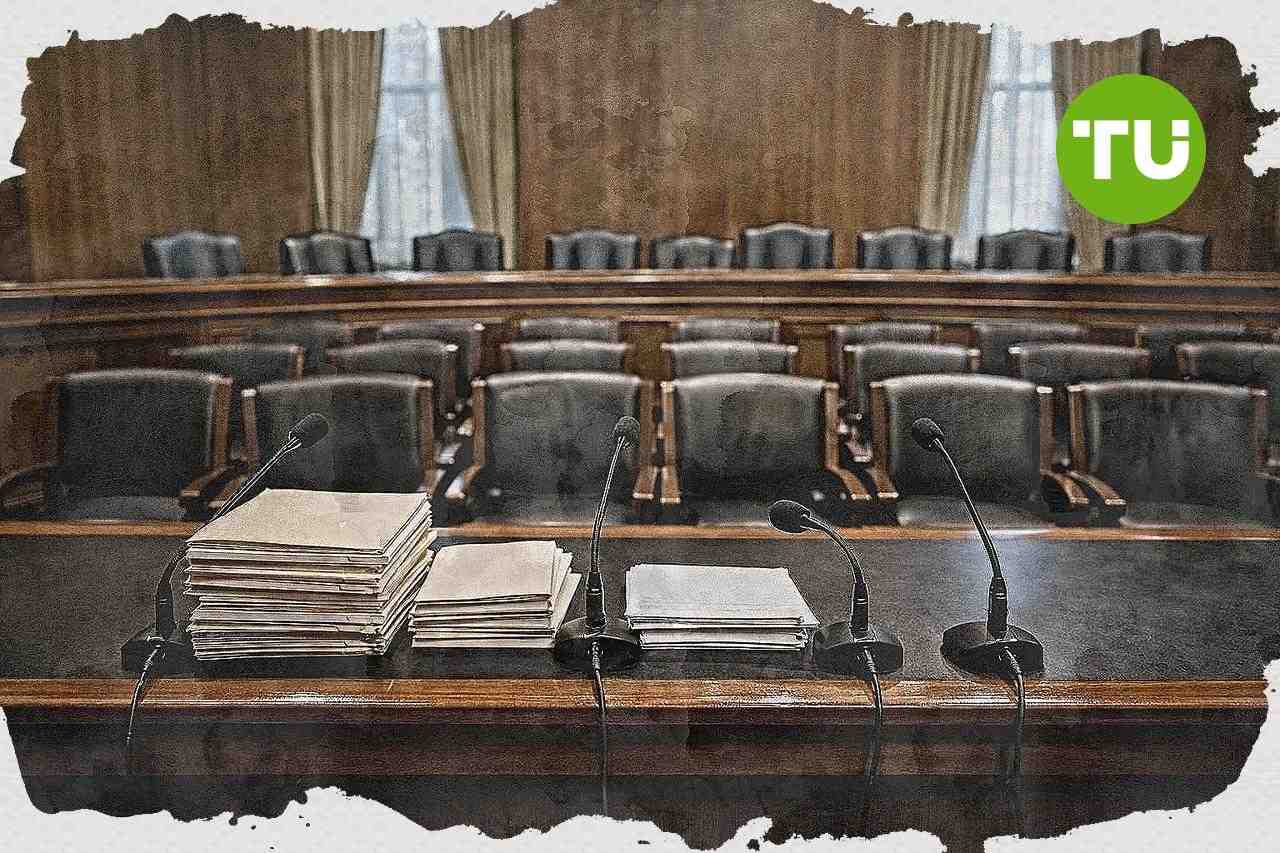 Senate Banking Democrat presses Fed chair over projection transparency before monetary policy hearing
