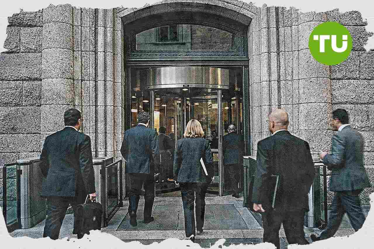 Mps boccia l'Opas di Intesa, cda vede offerta a sconto e incertezze su Generali