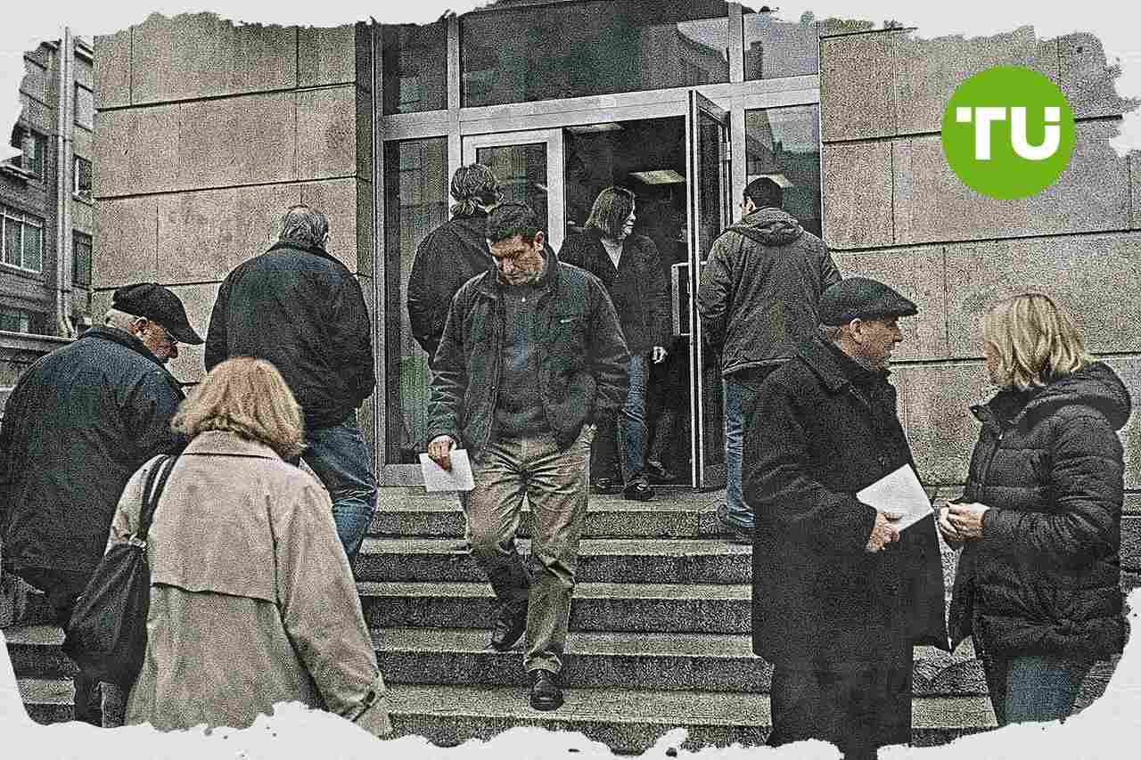 ΣΥΡΙΖΑ, 63 μέλη αποχωρούν από την Κεντρική Επιτροπή εντείνοντας την εσωκομματική κρίση