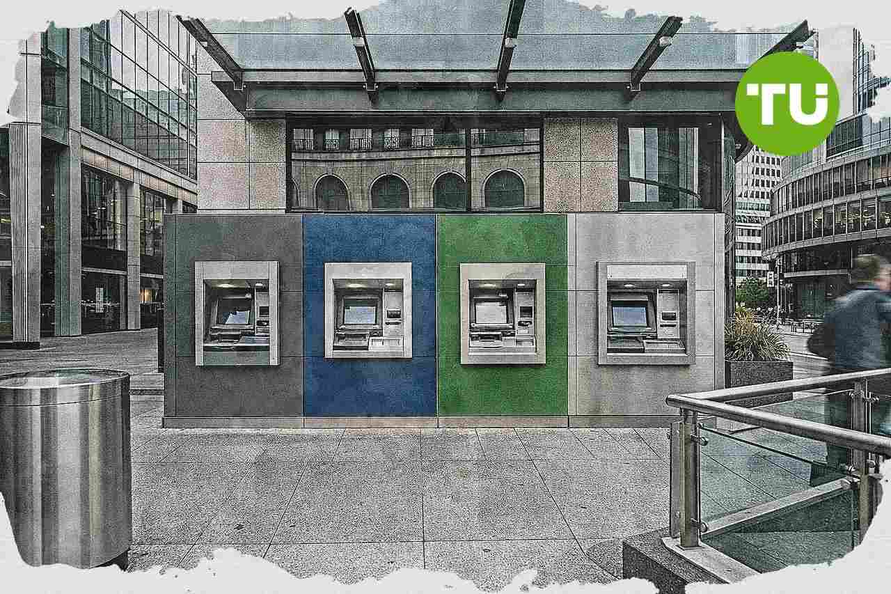 Comissão Europeia prepara reforma do setor bancário para impulsionar o crescimento da UE