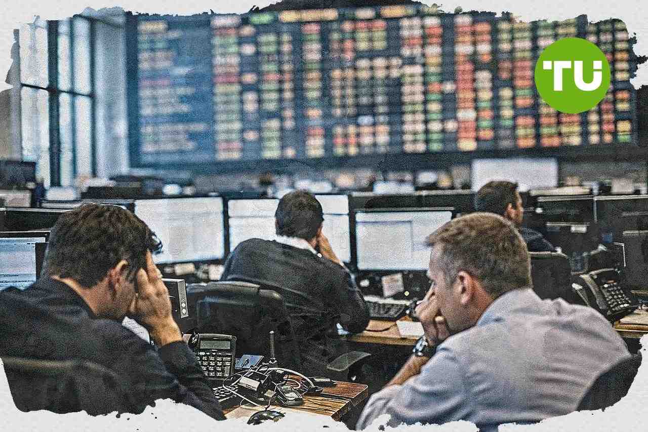 Piazza Affari chiude in calo, petrolio e vendite sul tech pesano sui listini europei