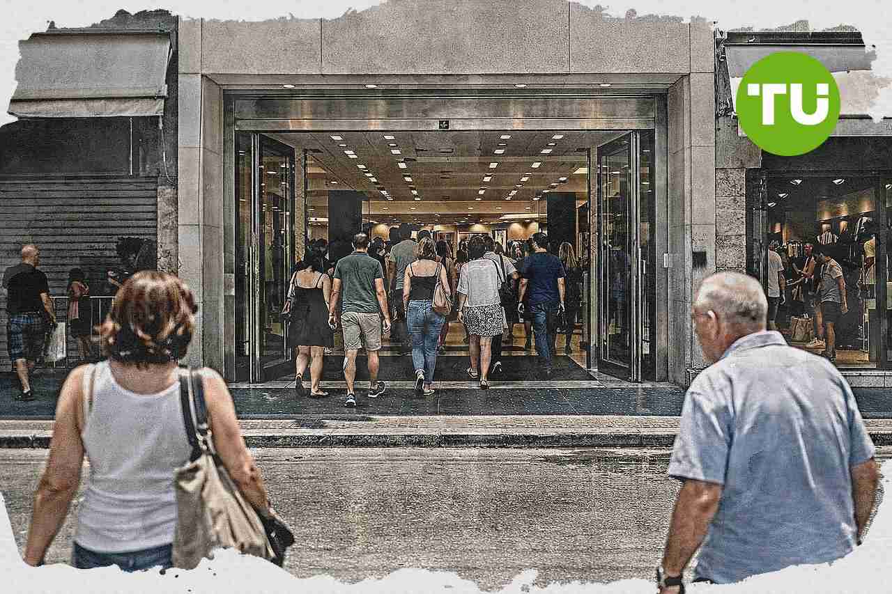 Ελλάδα λιανεμπόριο λειτουργεί προαιρετικά την Κυριακή των θερινών εκπτώσεων