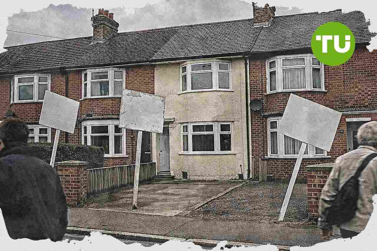 UK property asking prices post sharper July drop, Rightmove says