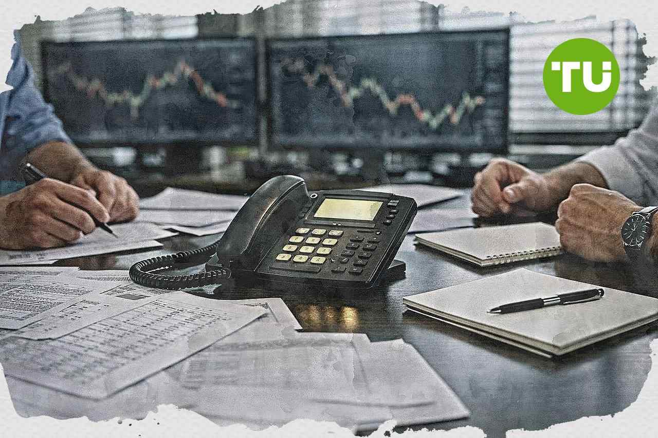 Oil prices steer global markets as Middle East conflict offsets AI concerns