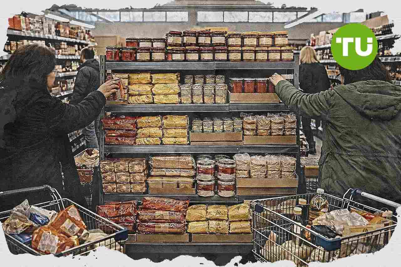 Los consumidores griegos prevén recortar el gasto alimentario, según análisis del sector minorista