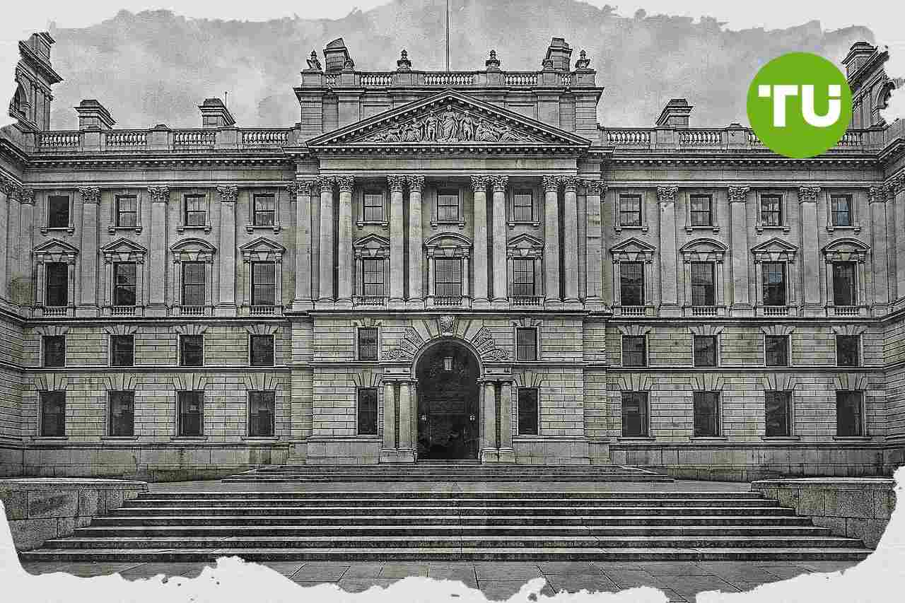 UK fiscal strategy faces six risks under new chancellor