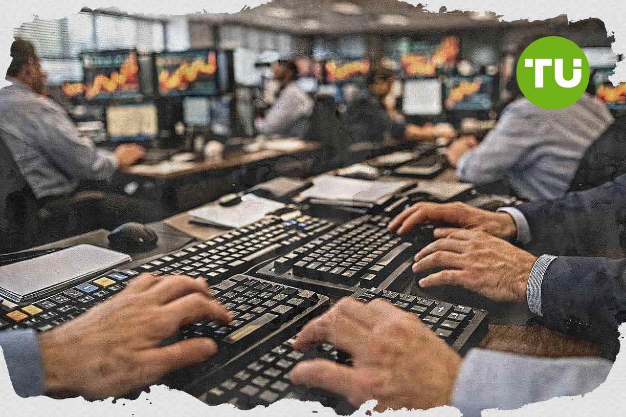 UBS raises S&P 500 year-end target on stronger earnings outlook