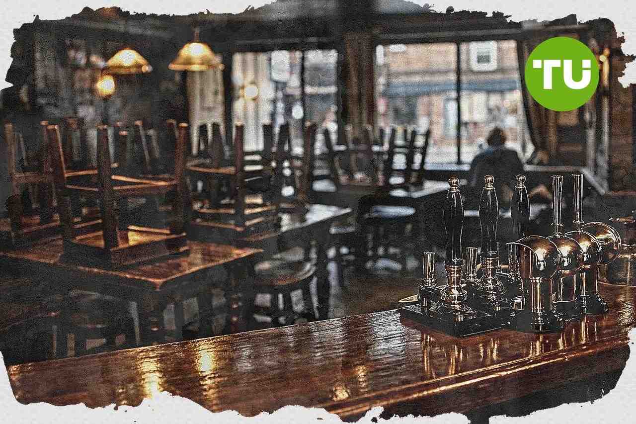 England cuts business rates for pubs, clubs and live music venues