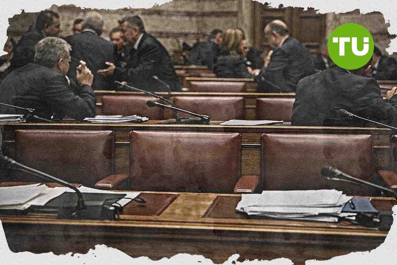 Grecia intensifica el choque político sobre la reforma constitucional