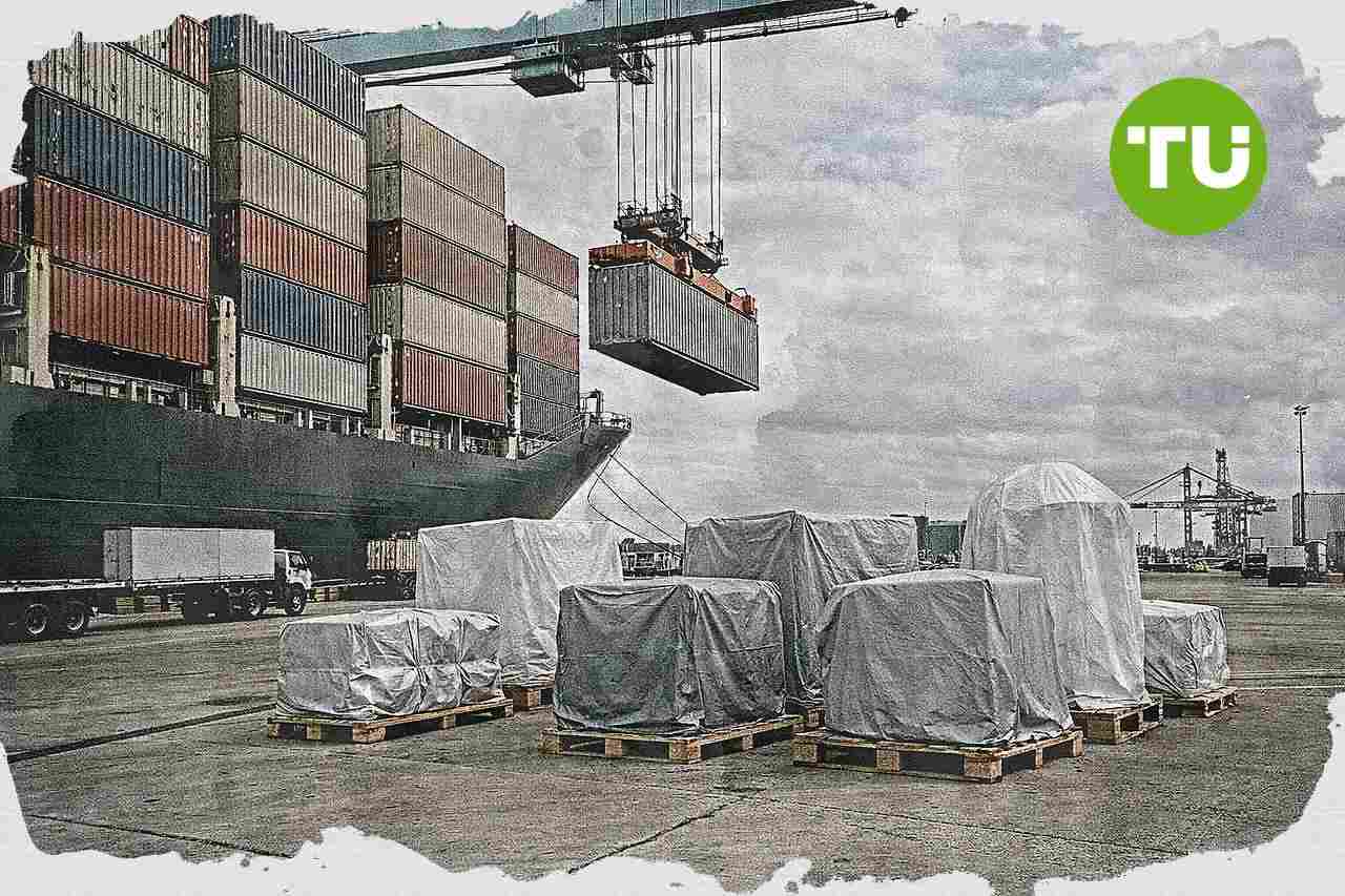 U.S. goods trade gap narrows in June, remains a drag on second-quarter growth