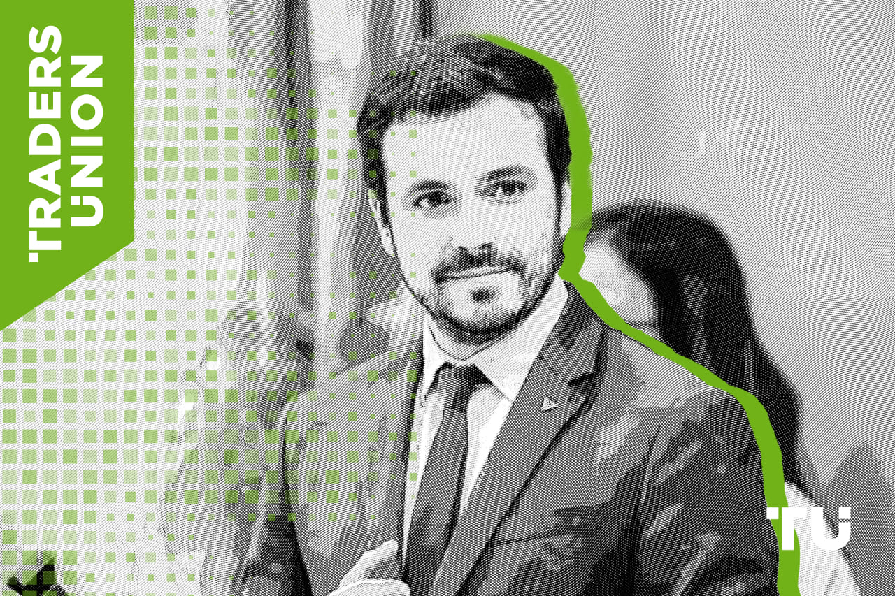 Alberto Garzón cuestiona la falta de integración de la ecología en la economía convencional