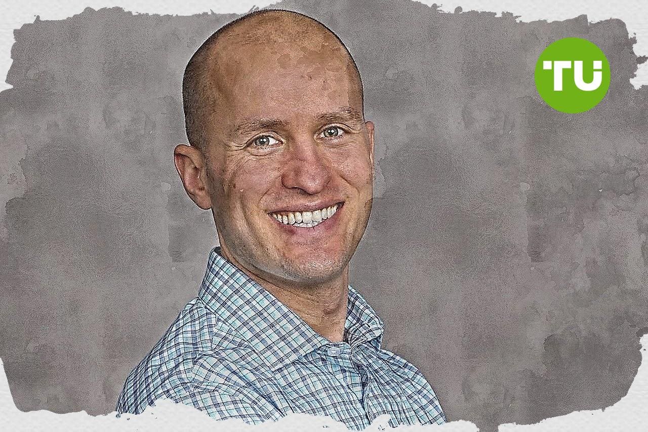 Brian Feroldi offers free ebook to enhance accounting expertise