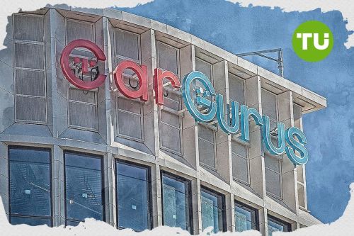 CarGurus stock edges higher to 30.49 on upbeat week for technicals and EV outlook