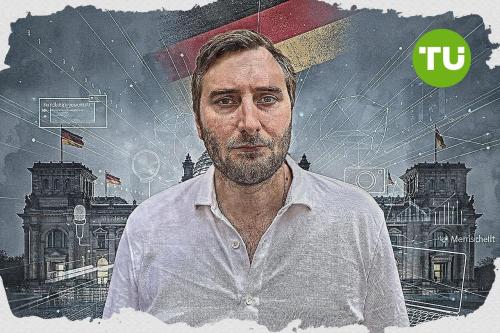 James Jackson hebt erstmals seit 15 Jahren wieder Abwanderung von EU-Arbeitskräften aus Deutschland hervor