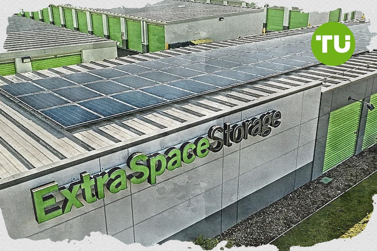 Extra Space Storage stock trades near resistance on bullish momentum as company promotes insurance coverage