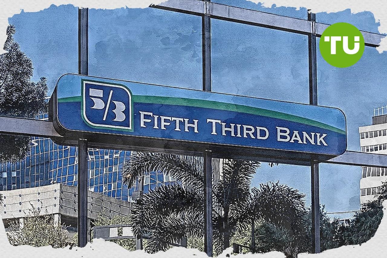 AI and M&A strategy remarks from CEO see Fifth Third Bancorp stock fall 1.92%