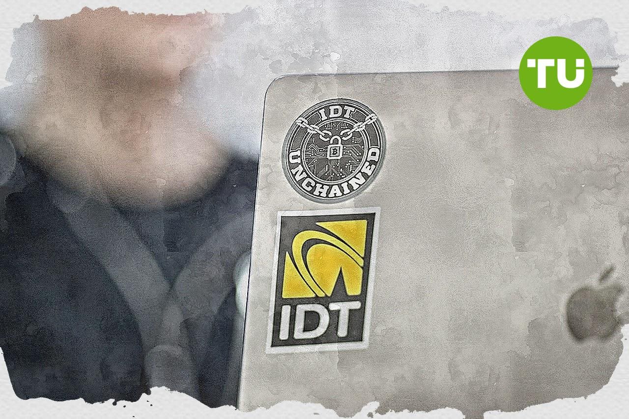 IDT Corporation stock edges lower to $55.41 amid consolidation near weekly highs