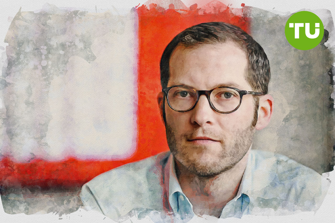 Julian Reichelt thematisiert finanzielle Schwierigkeiten bei NIUS und verweist auf Gehaltszahlungen an Lars Wienand