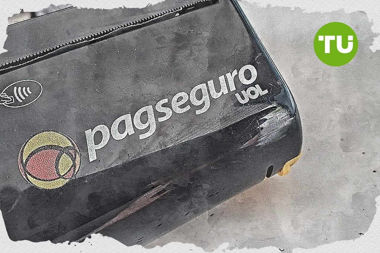 PagBank urges tax compliance while PagSeguro stock drops near weekly lows in persistent downturn