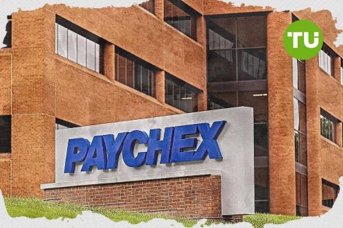 Paychex stock trades down to $99.52 as Advisor Referral Network promotion coincides with consolidation