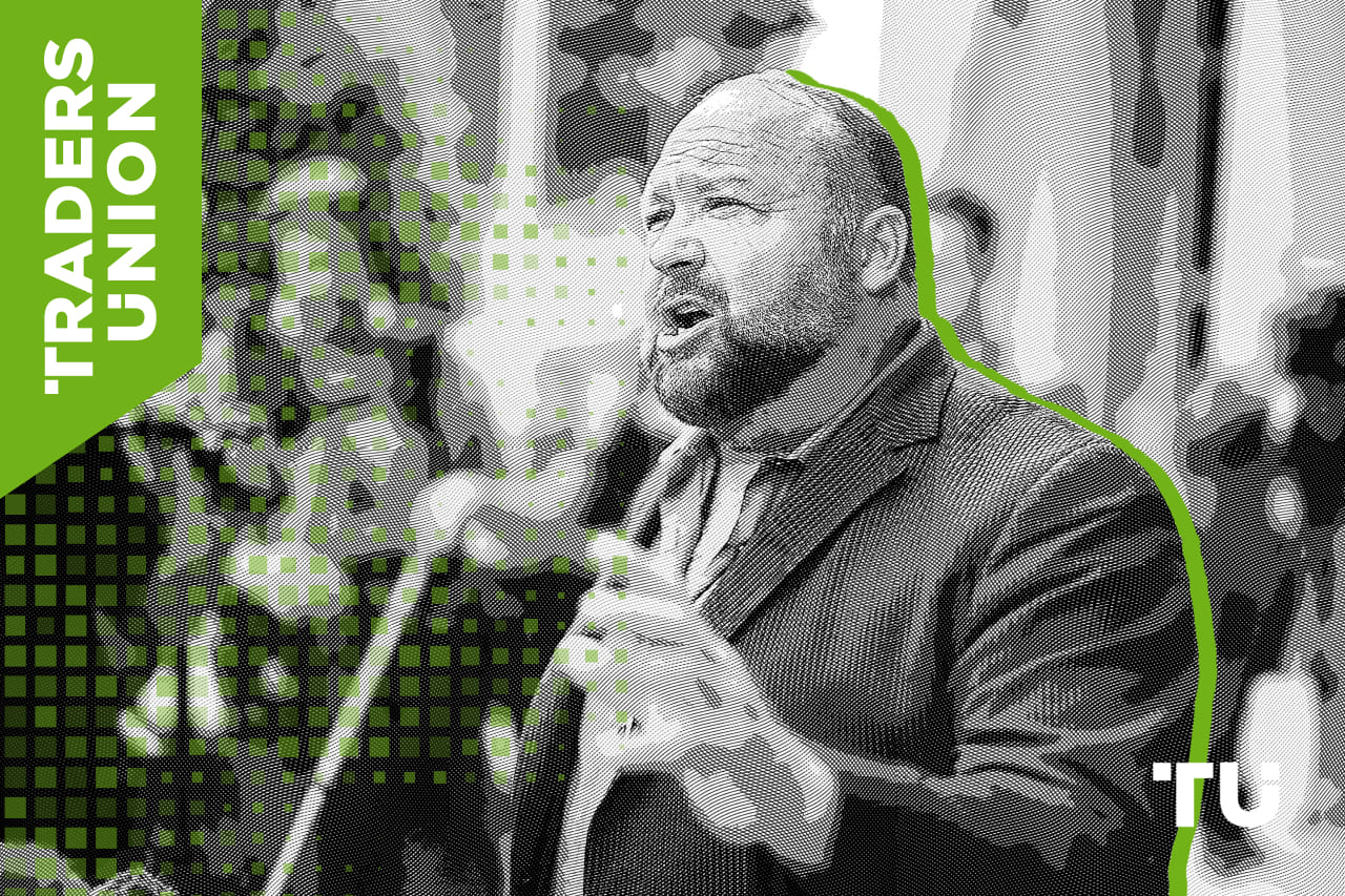 Alex Jones raises allegations of CDC data destruction