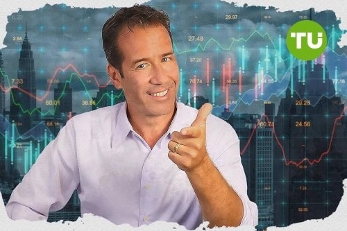 Tech sector sees pullback after extended run, Scott Redler notes