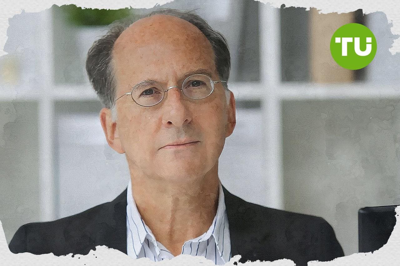 Chinese growth relies on undervalued currency and high savings, Mark Sobel notes